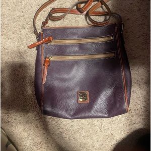 Dooney & Bourke cross body bag